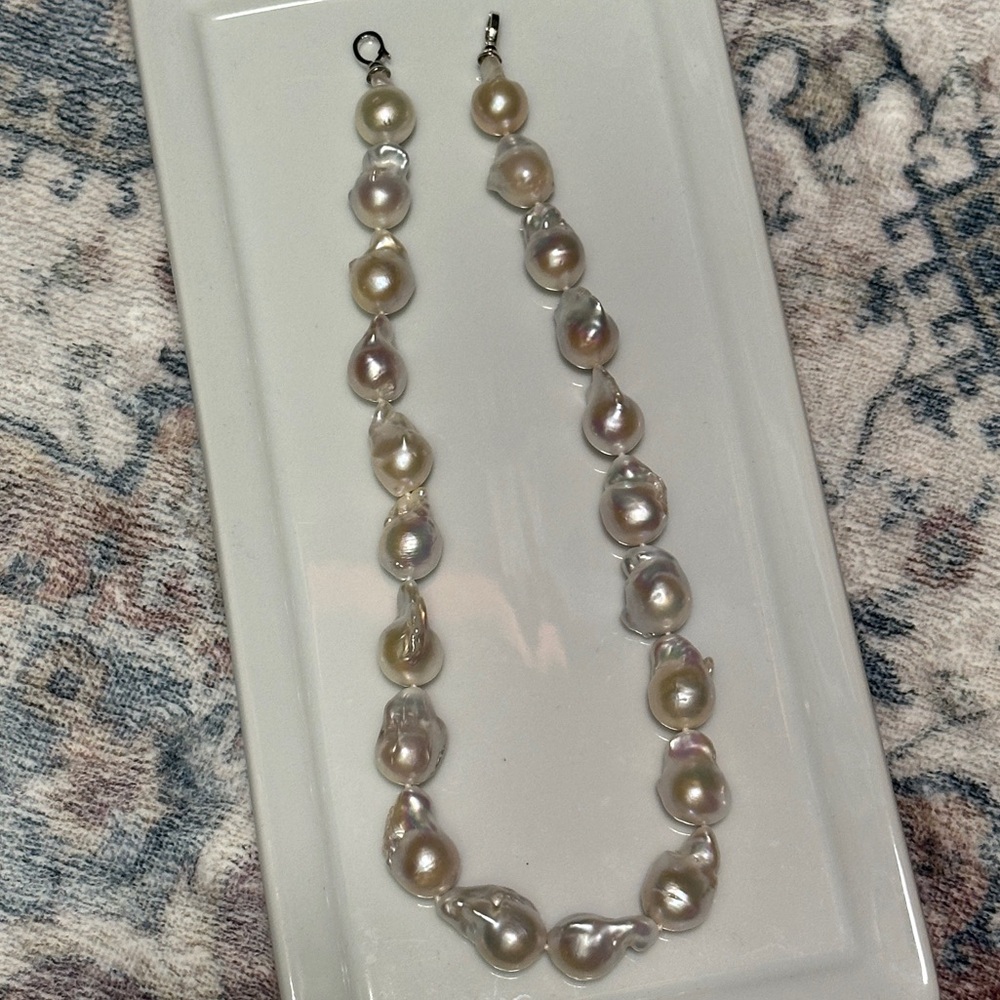 12-23mm White Baroque Freshwater Pearl Necklace - Picture 2 of 14